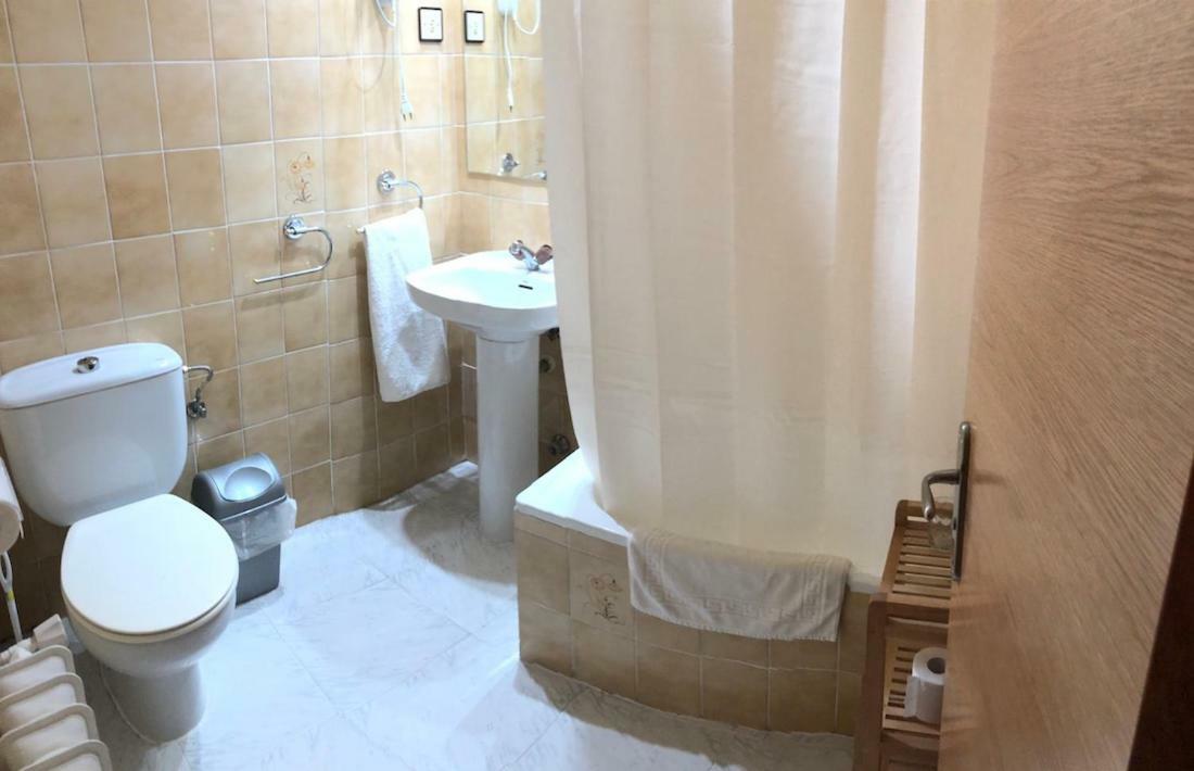 Almazán Hostal El Arco מראה חיצוני תמונה
